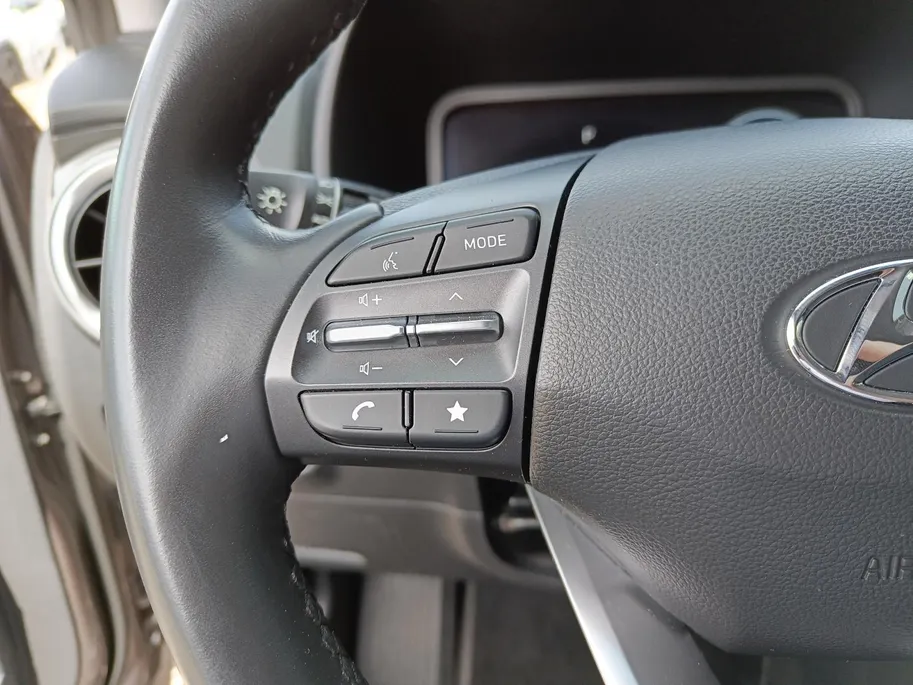 Hyundai Kona 136PK EV Fashion 39 kWh Automaat | Krell Audio | Head Up Display | Climate Control | Camera | Parkeersensoren | Parkeersensoren | Digital Cockpit | Apple CarPlay/Android Auto |