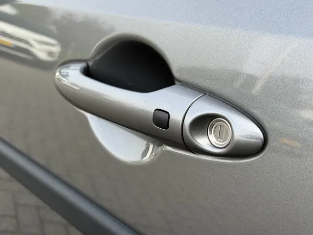 Kia Picanto 1.0 DPI GT-Line VOL OPTIE! | Schuif-kantel dak | Trekhaak VERKOCHT