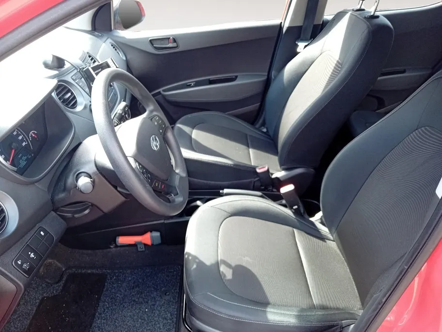Hyundai i10 1.0i Comfort | Airco | Cruise Control | Bluetooth | Incl. 12 maanden garantie, APK, Onderhoudsbeurt etc. Premiumpakket gratis! |