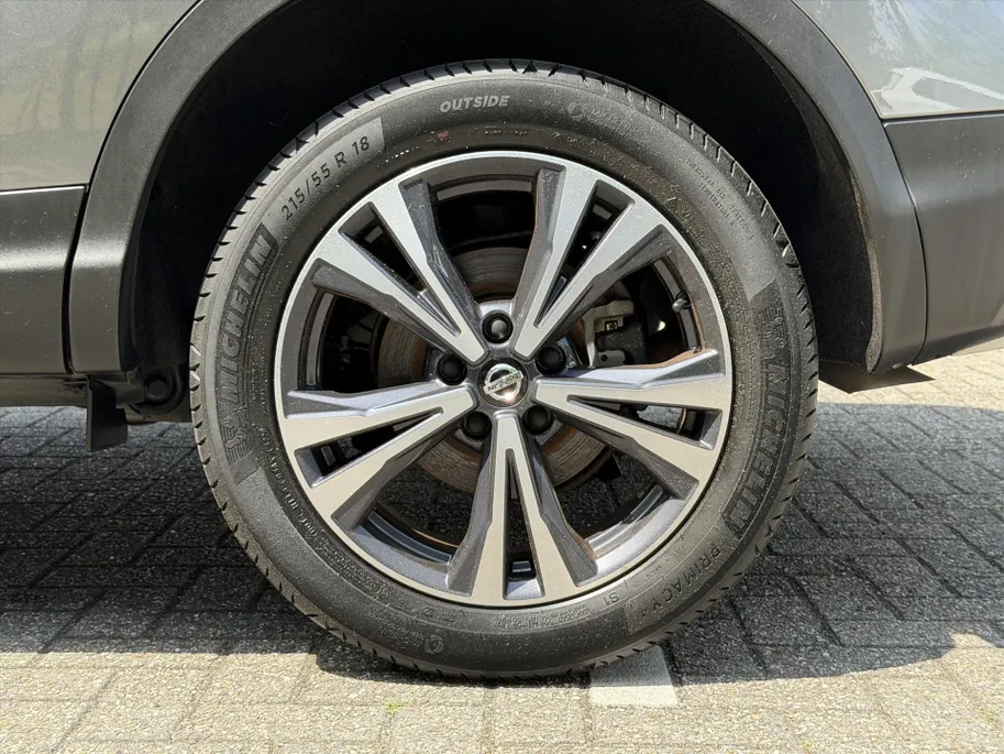 Nissan QASHQAI 1.3 DIG-T N-Connecta |Panoramadak