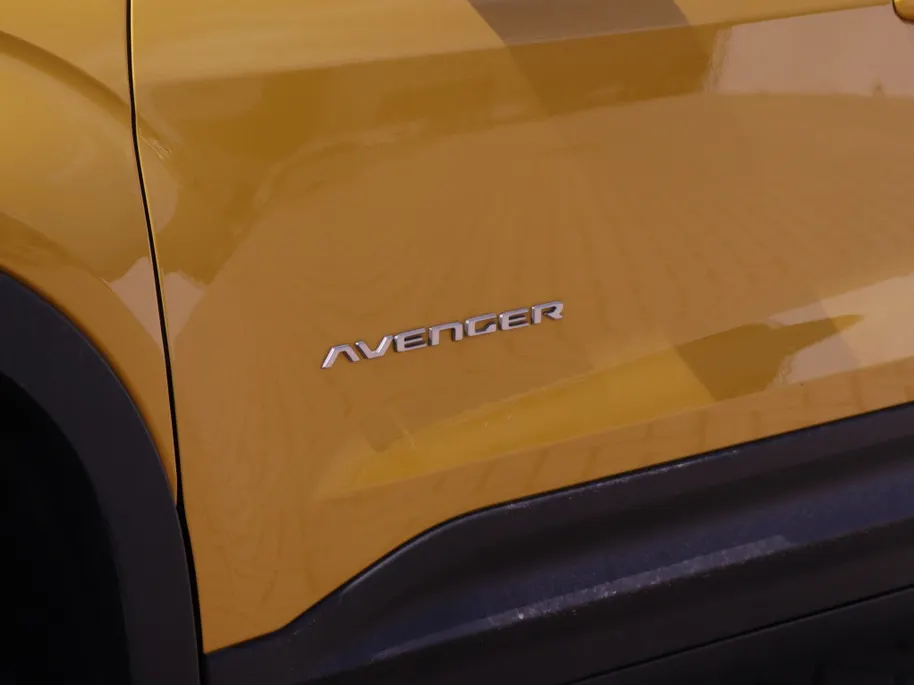 Jeep Avenger 1.2 Turbo 100 PK Altitude | Navi | Carplay | JBL | 17'