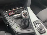 BMW 3 Serie Touring 316i Executive Sport NL Auto | unieke km.stand | navigatie | lm velgen | cruise | etc.
