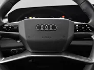 Audi Q6 e-tron Launch edition quattro 100Kwh 388 PK · Panorama dak · Assistentiepakket Veiligheid · Tech Pro