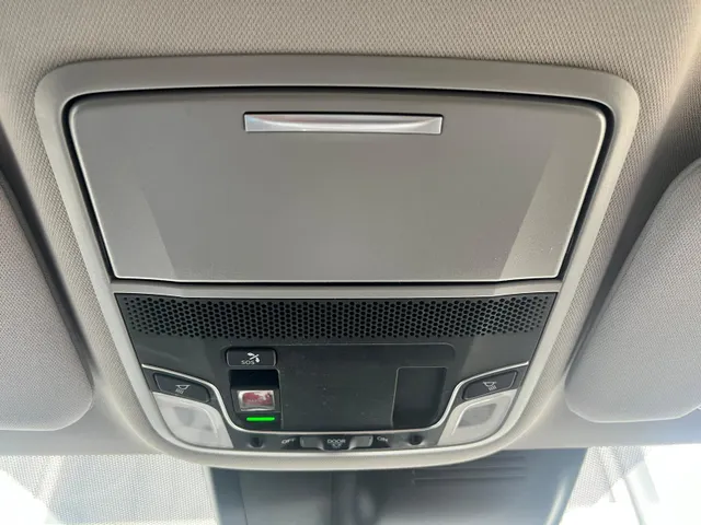 Honda CR-V 2.0 Hybrid Lifestyle AUTOMAAT | TREKHAAK | HYBRIDE | A.CAMERA | LEDER | STOEL VERWARMING | FULL MAP NAVIGATIE |