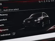 Audi A3 Sportback 45 TFSI e S edition Competition Panoramadak · SONOS Sound System · 19'' lichtmetalen velgen · Sportstoelen alcantara · MEGA Sale