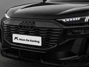 Audi Q6 e-tron S edition 83 kWh 252 PK · Adaptieve luchtvering · Glazen panoramadak · Trekhaak elek. wegklapbaar