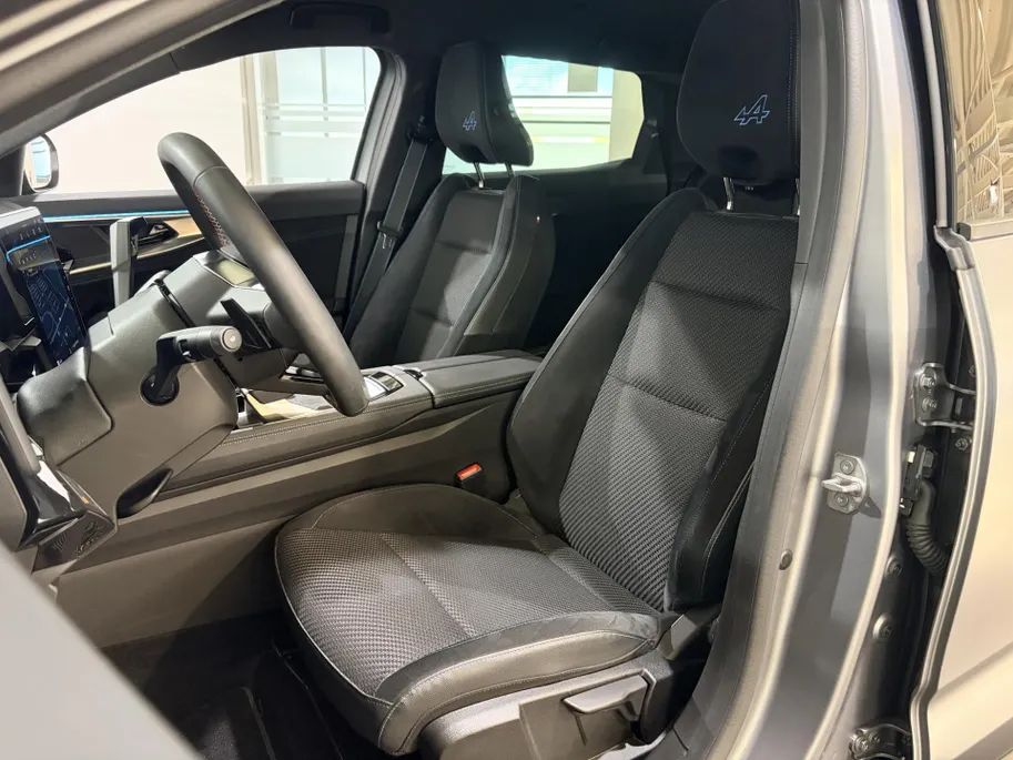 Renault Austral 200PK E-Tech Full Hybrid Techno Esprit Alpine AT | 1e eigenaar | Elektrische Klep | Navi | Adaptive Cruise Control | Apple CarPlay/Android Auto | Full LED | Lichtmetalen Velgen | Licht & Regen Sensor |