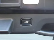 Kia EV6 Plus 77.4 kWh | Stuur-/stoelverwarming + ventilatie | Elektr. stoelverstelling + achterklep | Leer | Warmtepomp | 19' LM | Camera | LED |