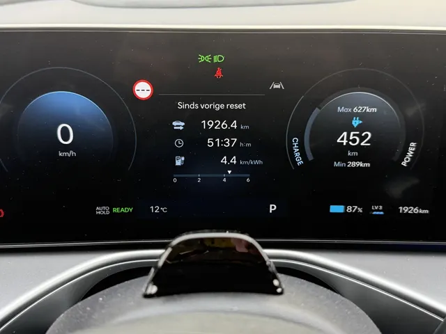 Hyundai IONIQ 9 Connect 7p. 110.3 kWh