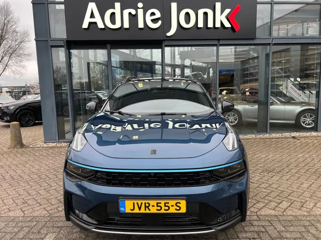 Lynk & Co 01 1.5 AUTOMAAT | 360 CAMERA | PANORAMA DAK | EL A. KLEP | ADAPTIVE CRUISE | ZWARTE HEMEL | ROLHOES |