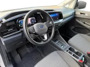 Ford Transit Connect 1.5 EcoBoost PHEV L2 Limited 150 pk Automaat | Adapt. Cruise control | Trekhaak | Parkeersensoren voor en achter | Achteruitrijcamera | Navigatie | Apple carplay & Android auto | BLIS | Voorruitverwarming | 17' inch lichtmetalen velgen |