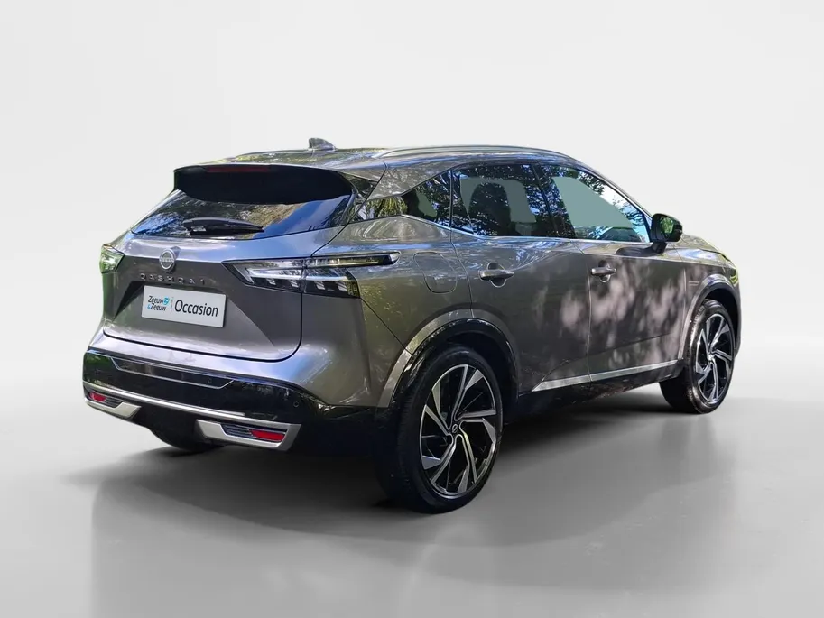 Nissan QASHQAI 1.3 MHEV Xtronic Tekna Plus | RONDOM CAMERA | CARPLAY | STOEL, STUUR EN VOORRUITVERWARMING | PANO DAK |