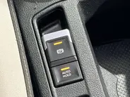 Volkswagen T-Roc 1.5 - 150PK TSI Sport | Digital Cockpit | Stoelverwarming | Navi | Apple CarPlay/Android Auto | Adaptive Cruise Control | Climate Control | Armsteun | Lichtmetalen Velgen |