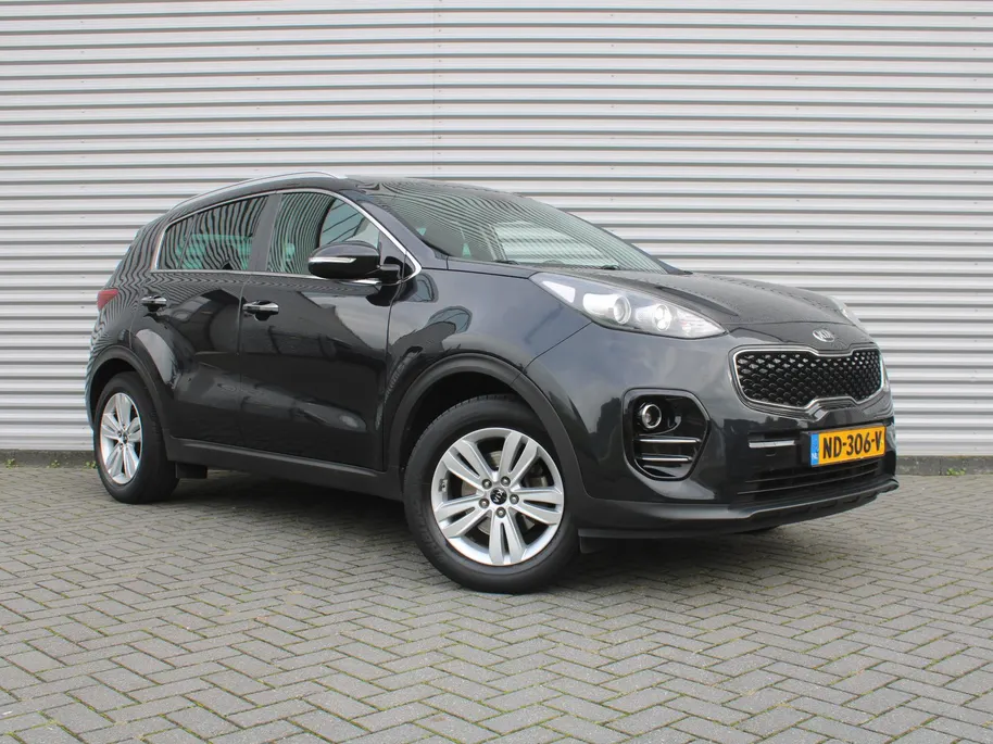 Kia Sportage 1.6 GDI First Edition | Trekhaak | 17' LM | Clima | Cruise | Navi | Camera | Parkeersensor achter |