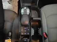 Hyundai IONIQ Comfort EV 38 kWh AUTOMAAT NAVI AIRCO CAMERA CRUISE CONTROLE STOELVERWARMING STUURVERWARMING APPLE CARPLAY ANDROID AUTO ZEER MOOIE AUTO