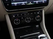 Škoda Superb Combi 1.4 TSI iV 218pk DSG Laurin & Klement · Panoramadak · 360 Camera · Inklap. Trekhaak · Elek. Stoelen + Geheugen · Matrix LED ·