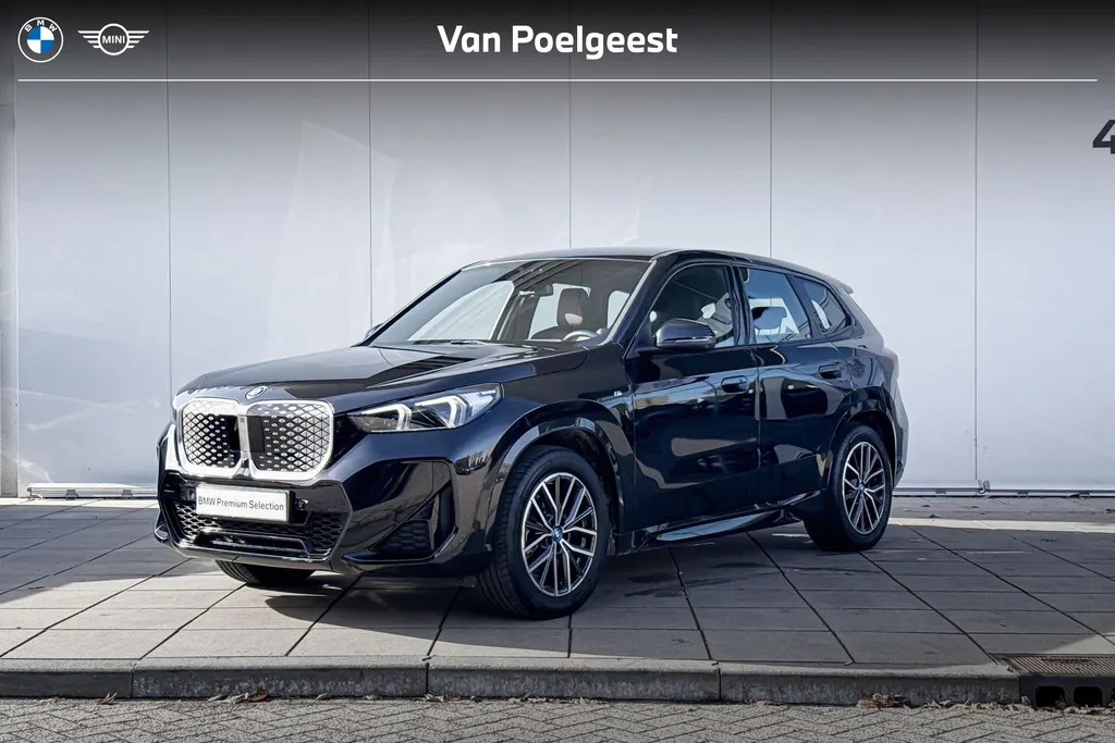 BMW iX1 xDrive30 M-Sport
