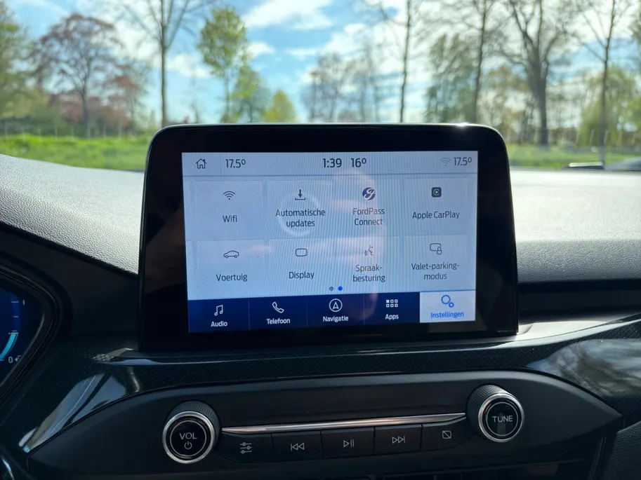 Ford Focus Wagon 1.0 EcoBoost Hybrid ST Line X Business 155PK | B&O | Winter Pack | Adaptieve Cruise Control | Camera | El. Achterklep | BLIS