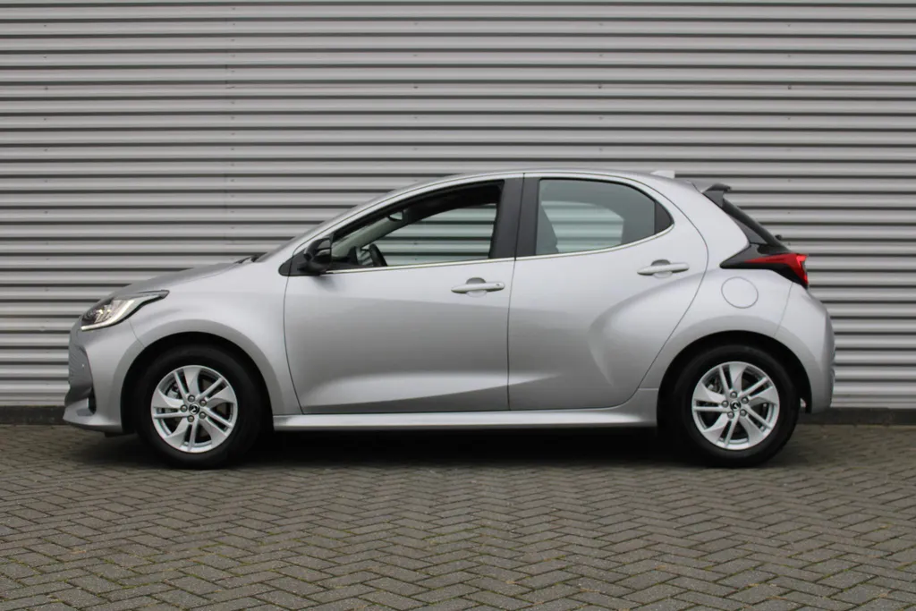 Mazda 2 Hybrid 1.5 Agile | Airco | Cruise | Stoelverwarming | 15' LM | Comfort & Safety pakket |