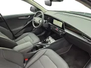 Kia Niro EV Edition 64.8 kWh | Afneembare Trekhaak | Climate Control | Cruise Control | Camera | Navigatie | Stoelverwarming | Stuurverwarming |