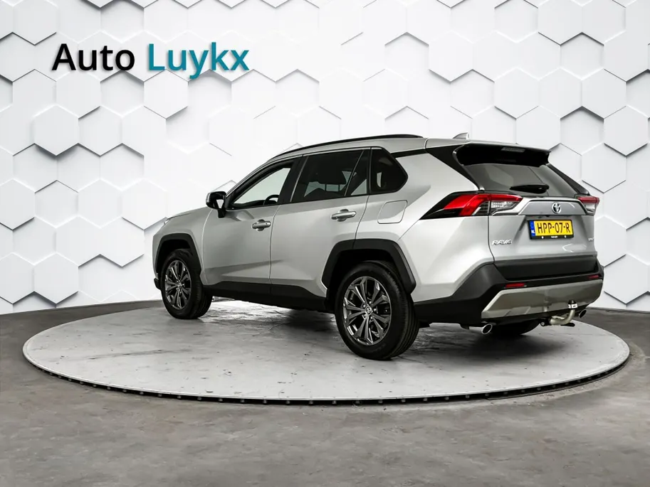 Toyota RAV4 2.5 Hybrid AWD Dynamic | Trekhaak | 18'' L.M. Velgen | Elektrische Achterklep