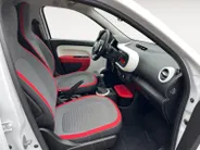 Renault Twingo 1.0 SCe Collection | Airco | Cruise Control | Bluetooth Audiosysteem | Parkeersensoren | LED Dagrijverlichting | Elektrische ramen | *44.000km*