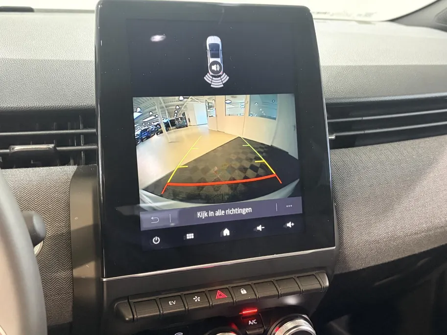 Renault Clio 145PK E-Tech Full Hybrid Techno Automaat | 1e eigenaar | Camera | Parkeersensoren | Climate Control | Apple CarPlay/Android Auto | Cruise Control | Lichtmetalen Velgen | Full LED | Digital Cockpit |
