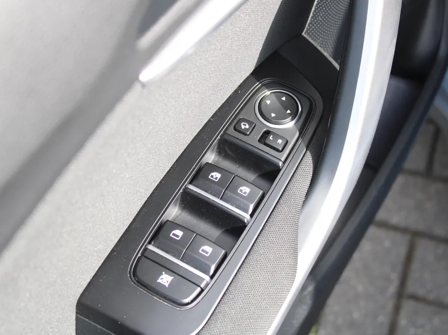 Kia Ceed Sportswagon 1.5 T-GDi DCT7 DynamicLine | Automaat | BTW Auto | Navi | Clima | Cruise adapt. | 16' LM | Camera | LED |