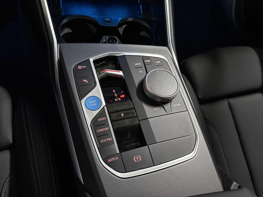 BMW i4 eDrive35