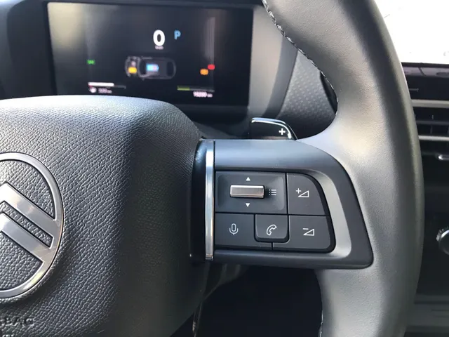Citroën C4 1.2 Hybrid 136 Max