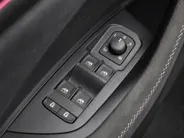 Škoda Kodiaq Sportline Business 1.5 TSI PHEV 150 kW / 204 PK | Elektrisch bedienbaar schuif-/kanteldak | Parkeer pakket | Trekhaak wegklapbaar | 2000,- inruilvoordeel