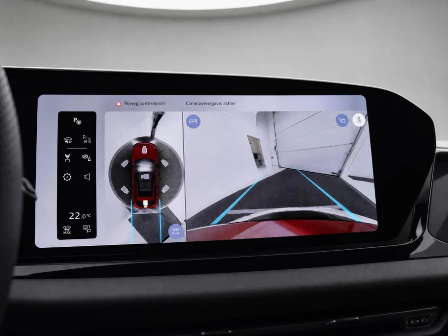 Audi A5 2.0 e-hybrid quattro S edition Competition 367 PK · Tech pro · Panorama-glasdak · B&O premium 3D · Head-up display