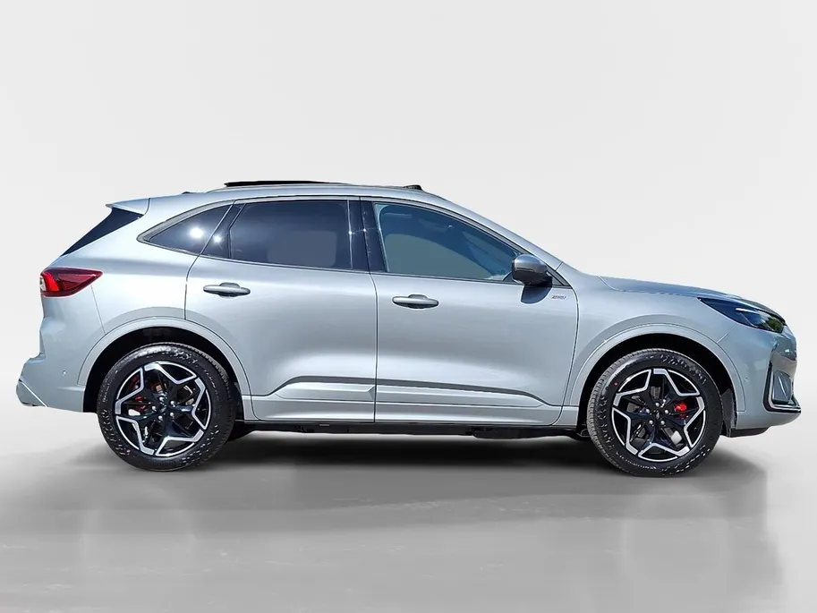Ford Kuga 2.5 PHEV ST-Line X | Winterpack | Matrix Ledkoplampen | 19' Lichtmetaal | El. Trekhaak | Panoramadak | Adaptive cruisecontrol | 360Camera | Apple Carplay&Android Auto | El. Achterklep | El. verst. voorstoelen | Nieuw te bestellen |