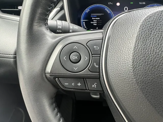 Toyota Corolla Cross Hybrid 140 Style | Trekhaak