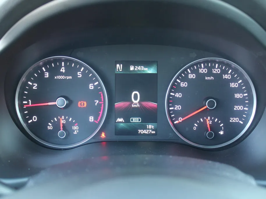 Kia Stonic 1.0 T-GDi MHEV DynamicLine | Navi | Clima | Cruise | Camera | 15' LM | Parkeersensor achter |