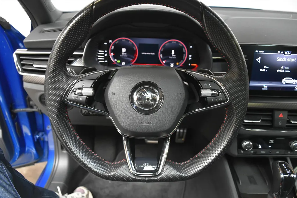Škoda Kamiq 1.0 TSI Greentech 110pk DSG-7 Business Edition TREKHAAK