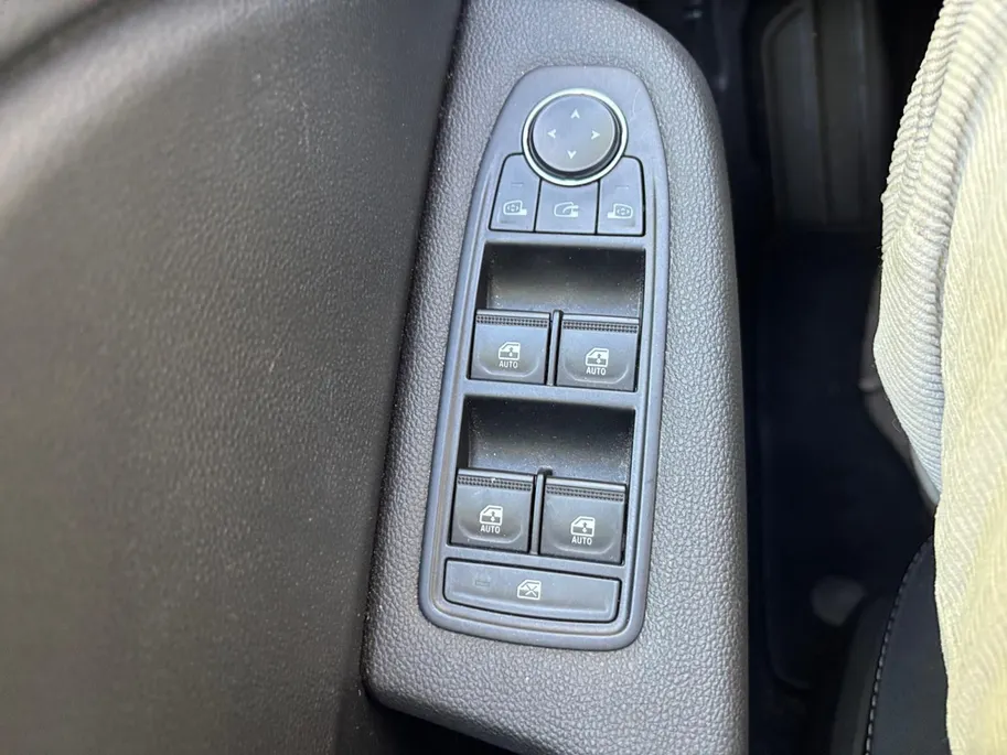 Renault Clio 1.0 TCe 90 GPF evolution | Airco | Cruise control | Parkeersensoren | 12 maanden BOVAG garantie |