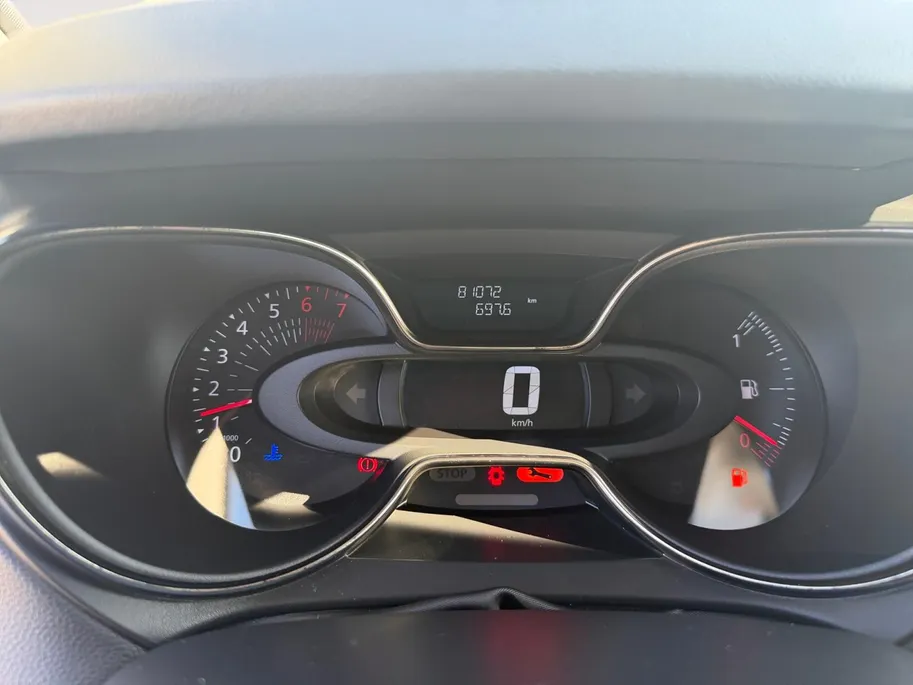 Renault Captur 1.3 TCe Intens | Trekhaak | Navigatie | Bluetooth | Cruise & Climate Control | Parkeersensoren | Camera | Onderhoudshistorie | 12 Maanden BOVAG Garantie