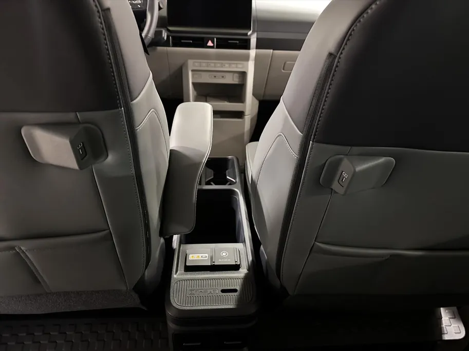 Kia PV5 Passenger 71,2 kWh Elite Executive | Elektrische Deuren + Achterklep! | Vehicle-to-Load | Batterijverwarming I