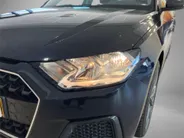 Audi A1 Sportback 25 TFSI/95PK epic · Apple/Android Car Play · Parkeersensoren · 17'' Velgen