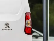 Peugeot Partner 1.5 BlueHDI Pro Long EX.BTW | Inclusief Imperial met ladderrol | All Season banden |