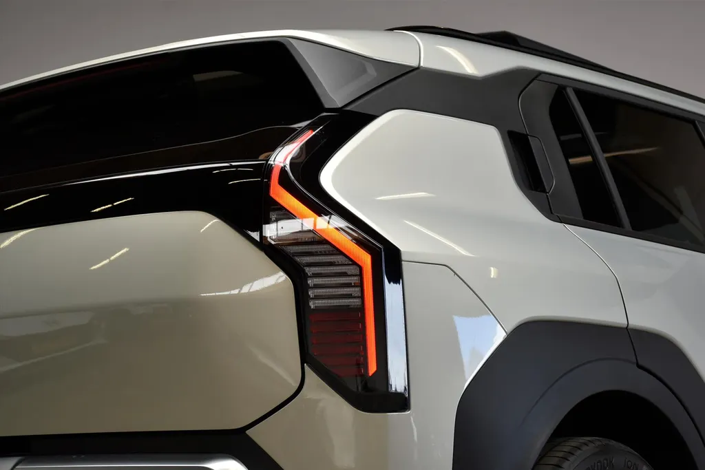 Kia EV3 58,3 kWh 204pk Plus Advanced