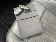 Peugeot 408 1.6 HYbrid GT 225 EAT8 First Edition *Navi*360Camera*Schuif/kanteldak*Trekhaak*Focal Audio*Adapt. Cruise Control* Memory stoel*Elekt. achterklep*Zeer nette auto!