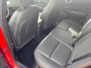 Hyundai Kona 1.0T Premium | Elek. stoelverstelling | Stoelverwarming | Navi | Leder