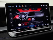 Volkswagen Tayron 1.5eHybrid 200kW/272PK R-Line Edition DSG · Panoramadak · Camera + Parkeersensoren · Massagefunctie · Garantie t/m 29-12-2030 of 100000km  · EXTRA INRUILKORTING ·