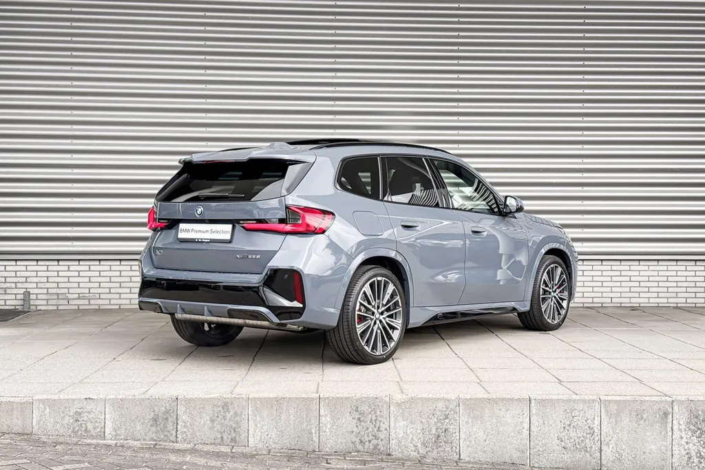 BMW X1 xDrive25e