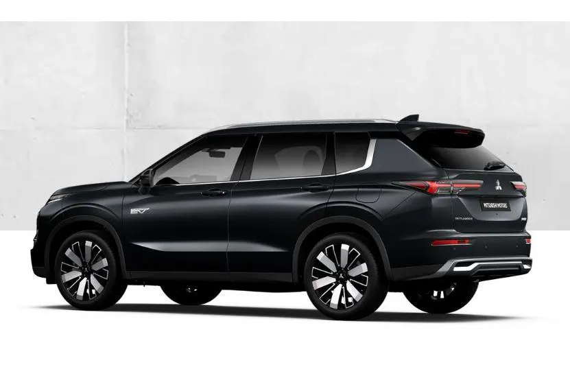Mitsubishi Outlander 2.4 PHEV Limited Edition Zeer Complete uitvoering| 8 jaar garantie| Snel leverbaar | Totaalprijs op is op.