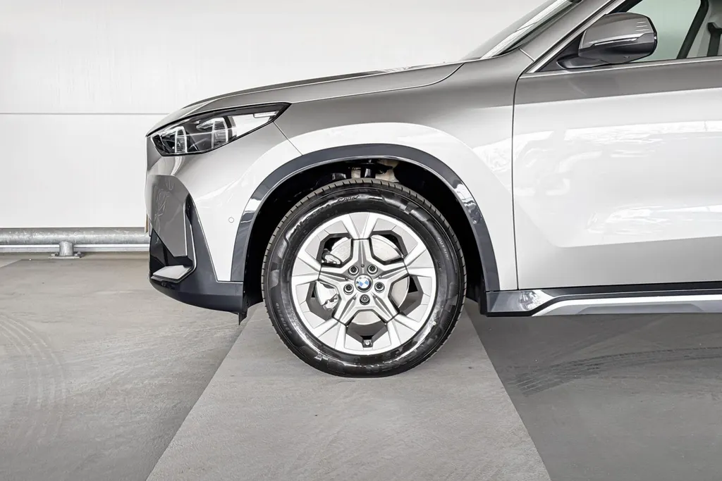 BMW iX1 eDrive20 Pure Edition 67 kWh
