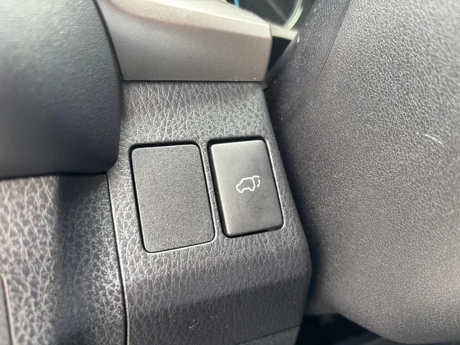 Toyota RAV4 2.5 Hybrid AWD Dynamic | Trekhaak | Camera | All Season | Navi | Garantie |