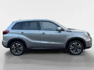 Suzuki Vitara 1.4 Boosterjet Style Smart Hybrid | Trekhaak | Dealer onderhouden | Navigatie | dodehoek detectie | Achteruitrijcamera | Stoelverwarming |10 jaar garantie! |